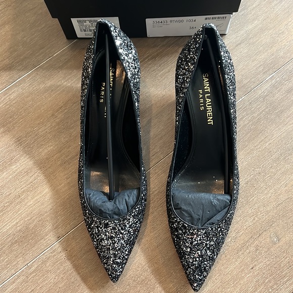 Saint Laurent heels, size 36+, black & silver glitter with a small kitten heel. - Picture 5 of 7